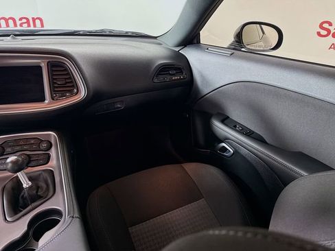 Used 2022 Dodge Challenger R/T Scat Pack image 23