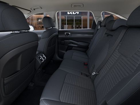 New 2026 Kia Sorento LX FWD image 18