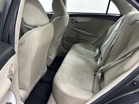 Used 2012 Toyota Corolla LE image 22