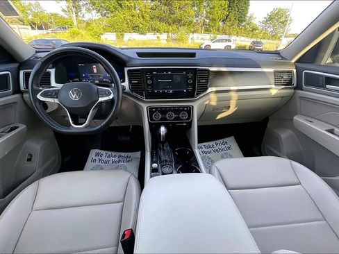 Used 2022 Volkswagen Atlas SE w/ Panoramic Sunroof Package AWD/4WD image 15