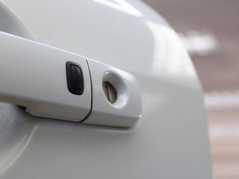 Used 2010 INFINITI G37 Sport w/ Premium Pkg image 33