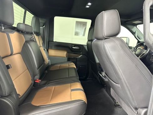 Used 2022 Chevrolet Silverado 2500 High Country w/ Z71 Off-Road Package image 26