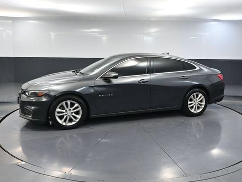 Used 2016 Chevrolet Malibu LT FWD image 10