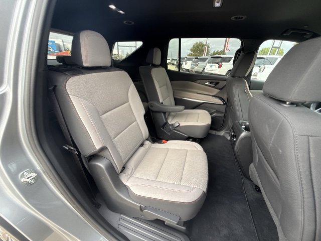 Used 2026 Chevrolet Traverse LT w/ Driver Confidence Package FWD image 28