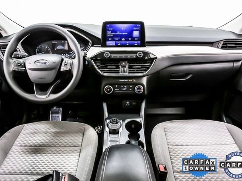 Used 2022 Ford Escape SE image 17