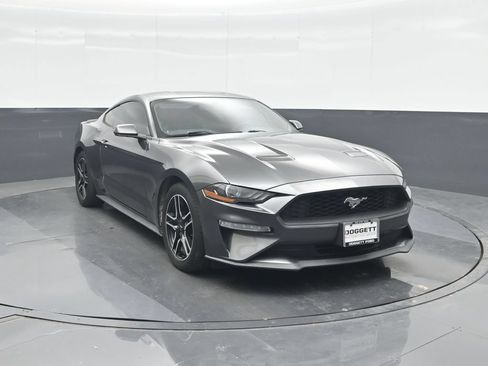 Used 2019 Ford Mustang Coupe w/ Equipment Group 101A RWD image 8
