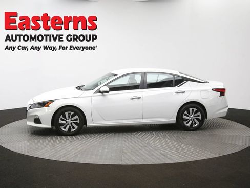 Used 2022 Nissan Altima 2.5 S FWD image 57