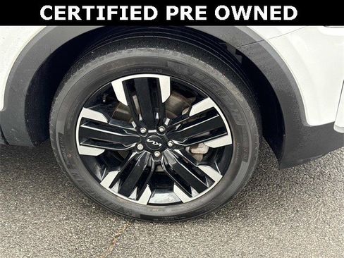 Used 2024 Kia Telluride SX Prestige image 7