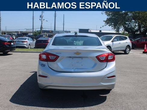 Used 2016 Chevrolet Cruze LS FWD image 4