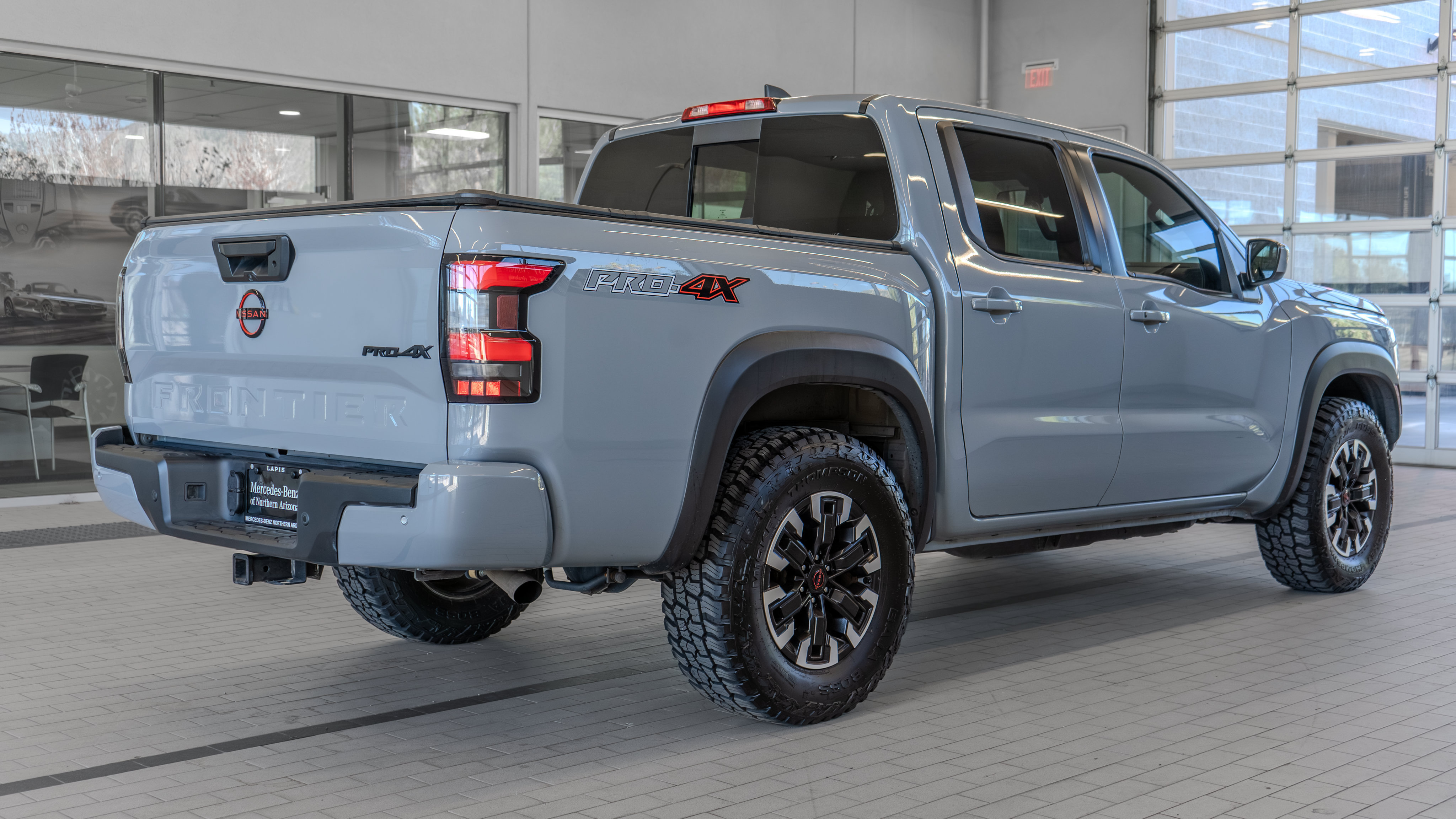Used 2024 Nissan Frontier PRO-4X w/ Technology Package AWD/4WD image 29