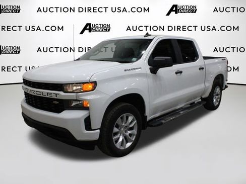 Used 2021 Chevrolet Silverado 1500 Custom image 1