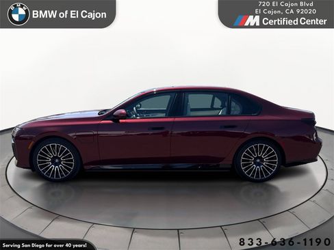 New 2025 BMW 750e xDrive image 8