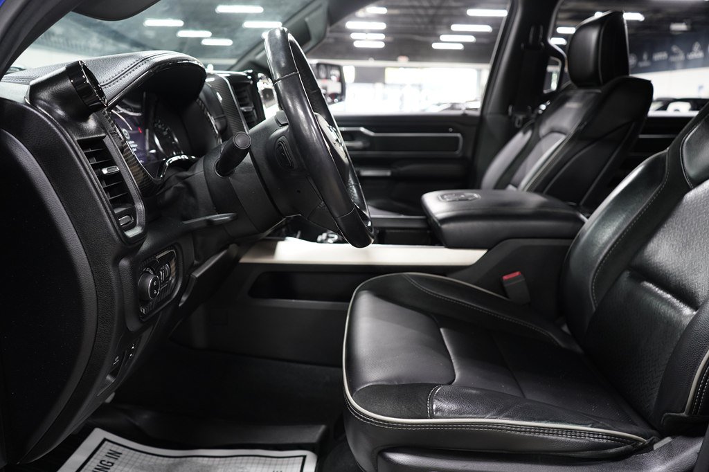 Used 2019 RAM 1500 Laramie RWD image 11