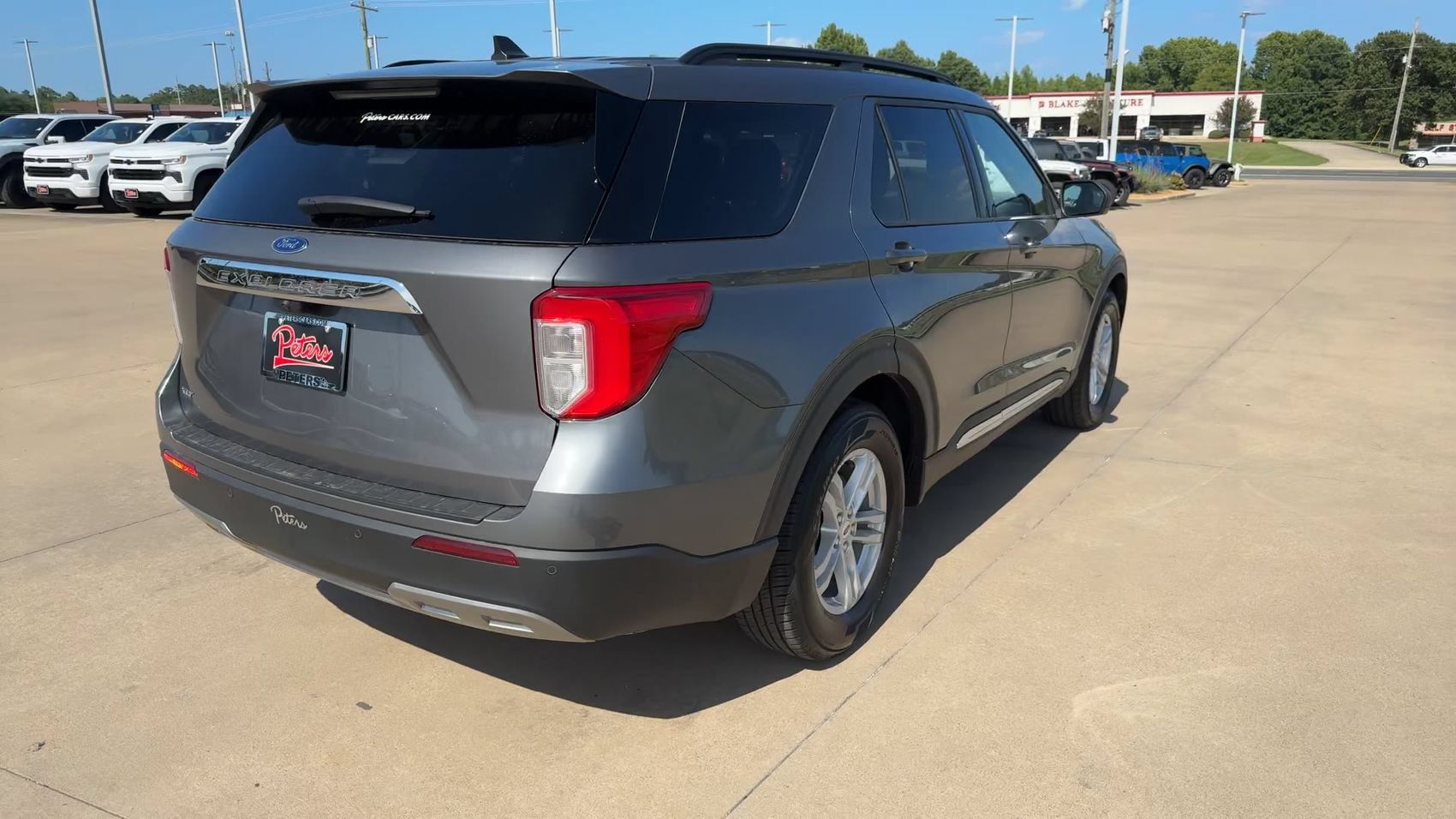 Used 2024 Ford Explorer XLT w/ Equipment Group 202A RWD image 7