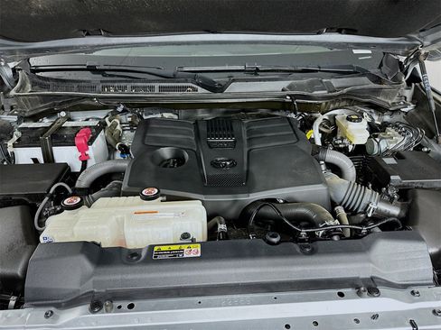 Used 2023 Toyota Tundra Platinum image 31