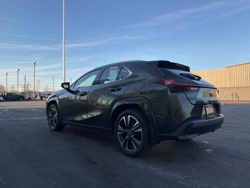 Used 2023 Lexus UX 250h AWD w/ Premium Package image 5