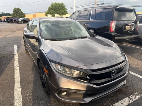Used 2019 Honda Civic Sport image 9