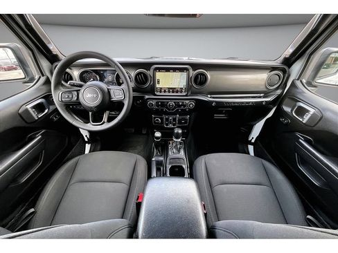 Used 2023 Jeep Wrangler Unlimited w/ 8.4" Radio Group AWD/4WD image 10