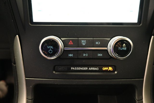 Used 2024 Ford Edge SEL AWD/4WD image 19