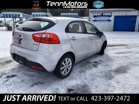 Used 2012 Kia Rio EX w/ Convenience Pkg image 3