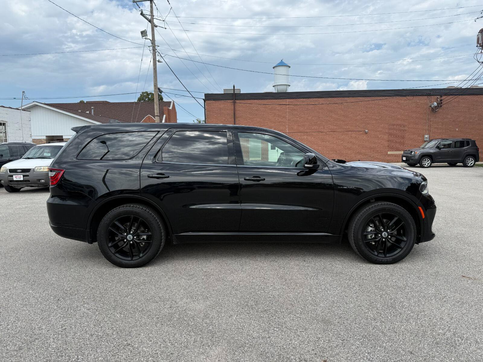 Used 2022 Dodge Durango R/T w/ Trailer Tow Group IV AWD/4WD image 4
