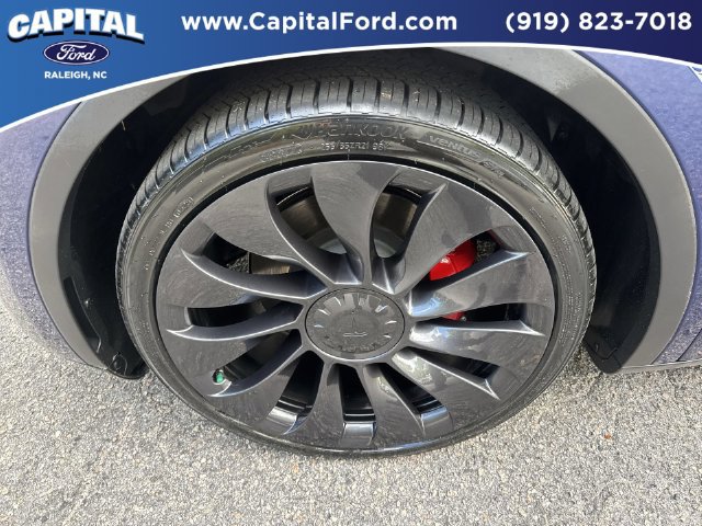 Used 2023 Tesla Model Y Performance AWD/4WD image 13