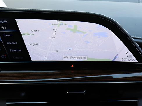 Certified 2023 Cadillac Escalade Premium Luxury image 18