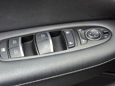 Used 2024 INFINITI QX50 Sport image 24