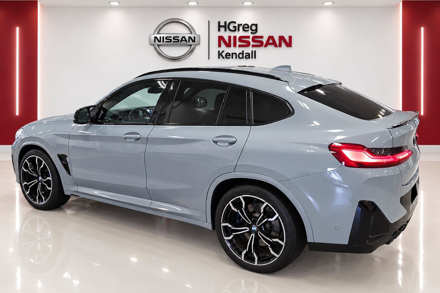 Used 2022 BMW X4 M w/ Competition Package AWD/4WD image 2