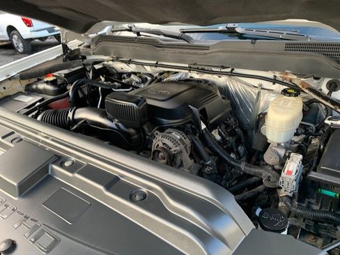 Used 2015 Chevrolet Silverado 2500 LT image 28