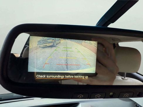 Used 2012 Subaru Outback 2.5i Limited image 23