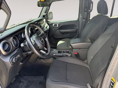Used 2020 Jeep Wrangler Unlimited Sport AWD/4WD image 9