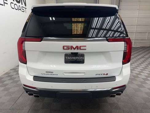 Used 2026 GMC Yukon XL AT4 w/ AT4 Premium Package AWD/4WD image 5