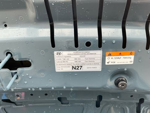 Used 2024 Hyundai Ioniq 5 SEL image 22