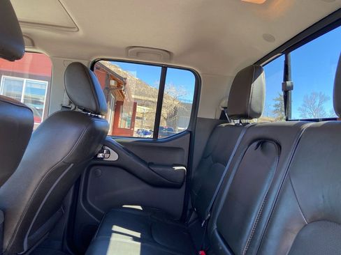 Used 2019 Nissan Frontier PRO-4X w/ Pro-4x Luxury Package image 25