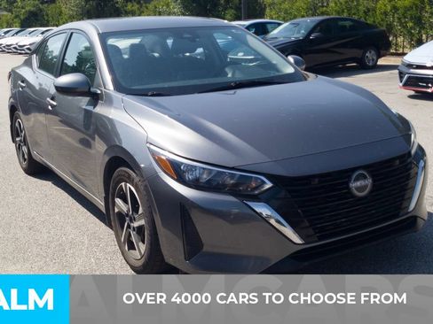 Used 2024 Nissan Sentra SV FWD image 2