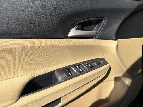 Used 2012 Honda Accord SE image 29