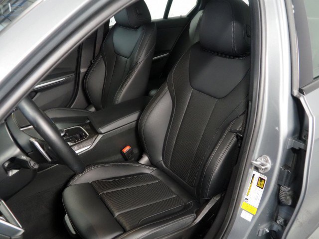 Used 2023 BMW 330i Sedan w/ Parking Assistance Package RWD image 10