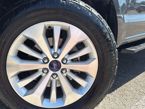 Used 2016 Ford F150 XL w/ Equipment Group 101A Mid AWD/4WD image 26