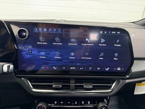 New 2026 Chevrolet Equinox EV LT FWD image 15