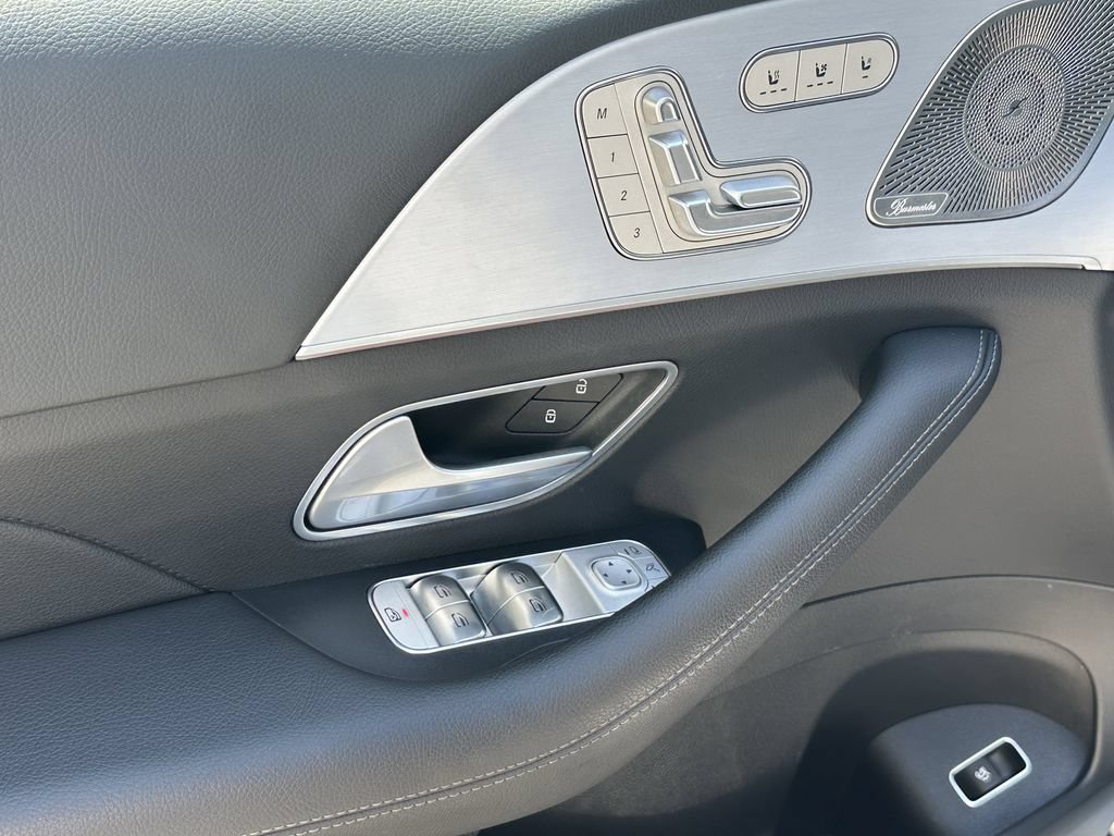 Certified 2025 Mercedes-Benz GLS 450 4MATIC image 12