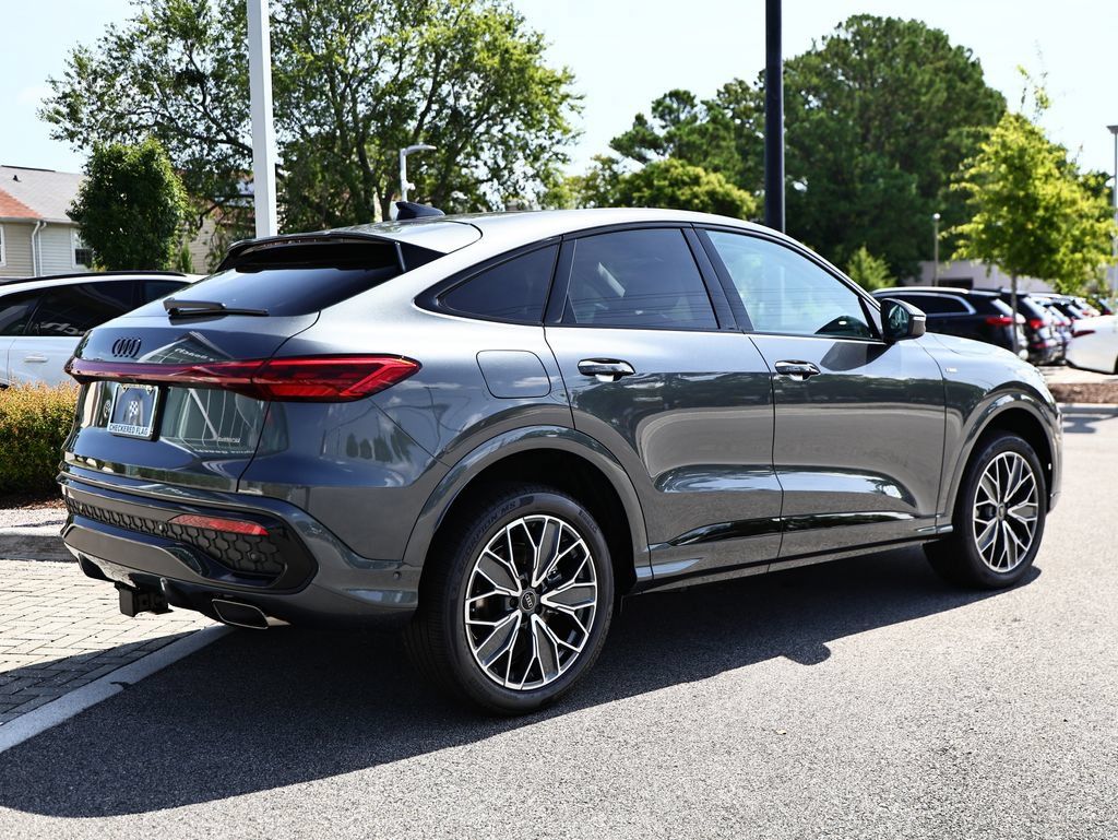 New 2026 Audi Q5 Premium Plus AWD/4WD image 7