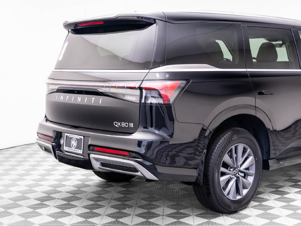 Certified 2026 INFINITI QX80 Pure w/ Cargo Package AWD/4WD image 39