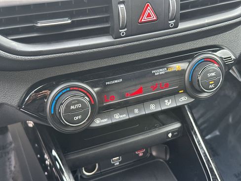 Certified 2024 Kia Forte GT FWD image 16