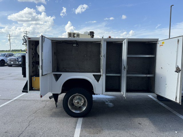 Used 2018 RAM 5500 Tradesman w/ Payload Upgrade Package RWD image 16