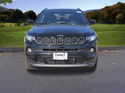 New 2026 Jeep Compass Latitude