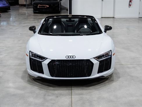 Used 2018 Audi R8 V10 plus AWD/4WD image 10