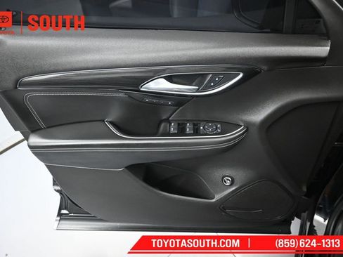 Used 2021 Buick Envision Essence w/ Sport Touring Package AWD/4WD image 22