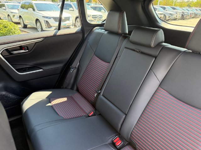 Used 2024 Toyota RAV4 XSE AWD/4WD image 26