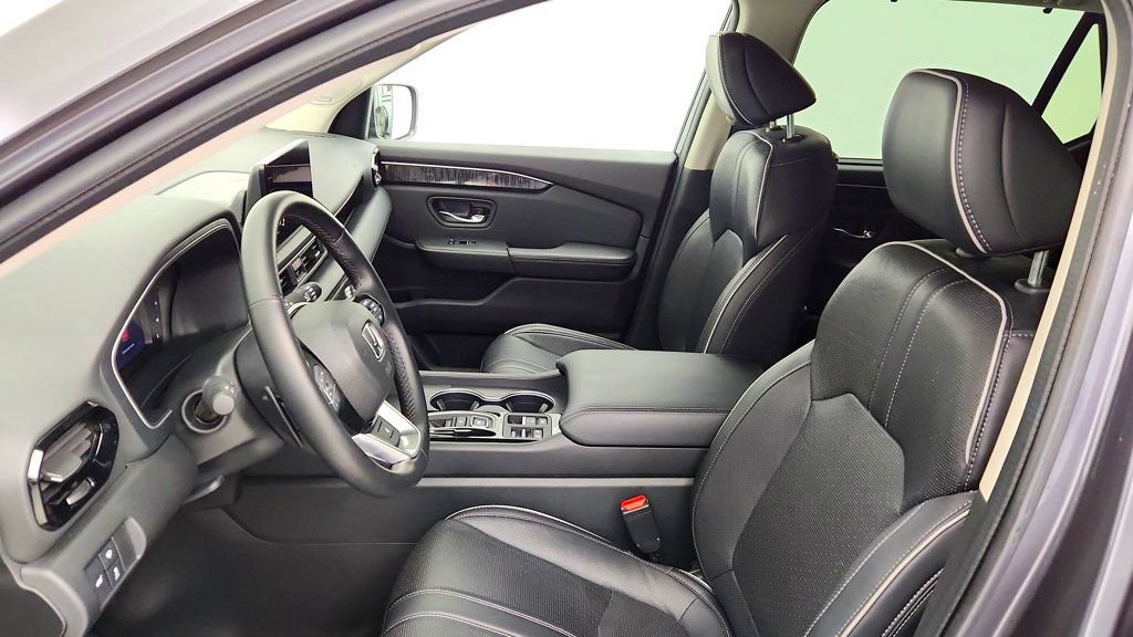 Used 2023 Honda Pilot Elite image 19